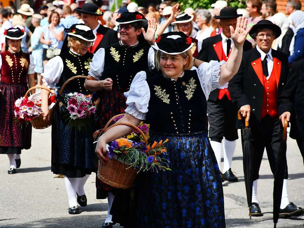 Kreistrachtenfest in Hinterzarten mit knapp 50 teilnehmenden Gruppen