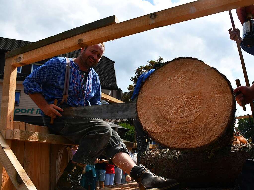 Kreistrachtenfest in Hinterzarten mit knapp 50 teilnehmenden Gruppen