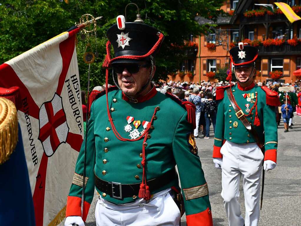 Kreistrachtenfest in Hinterzarten mit knapp 50 teilnehmenden Gruppen