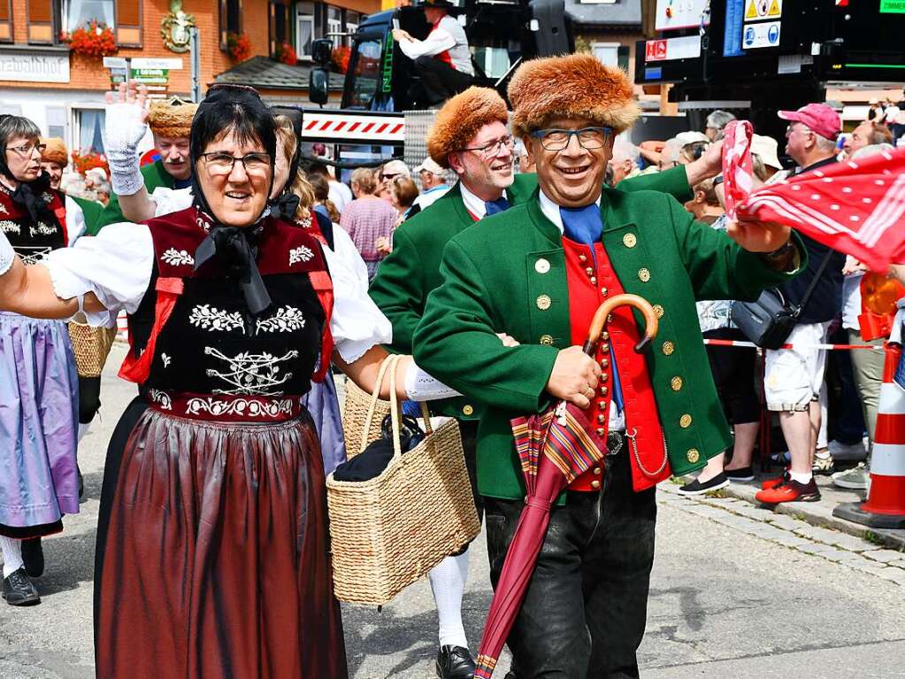 Kreistrachtenfest in Hinterzarten mit knapp 50 teilnehmenden Gruppen