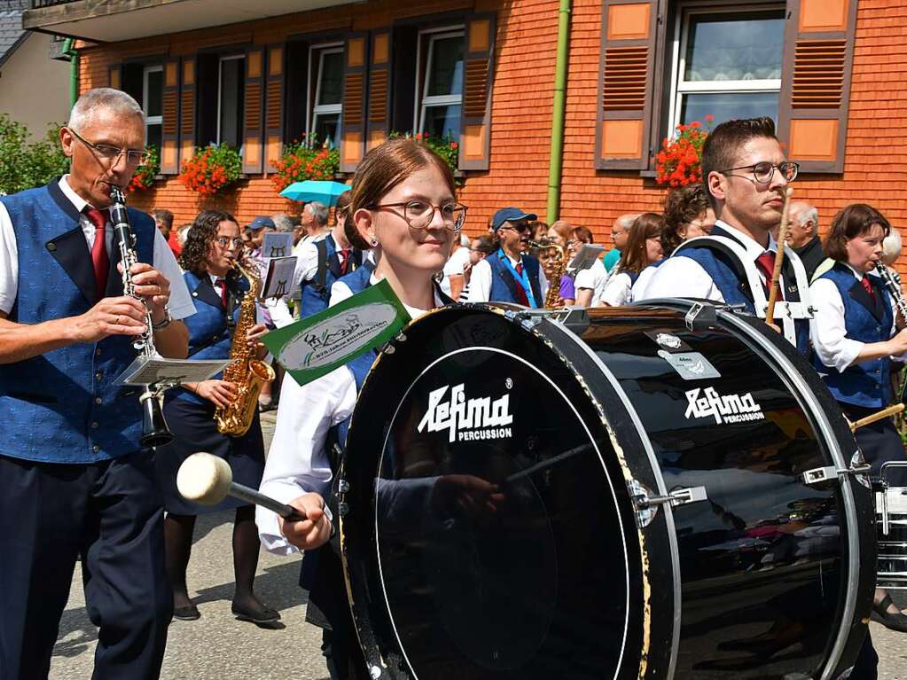 Kreistrachtenfest in Hinterzarten mit knapp 50 teilnehmenden Gruppen