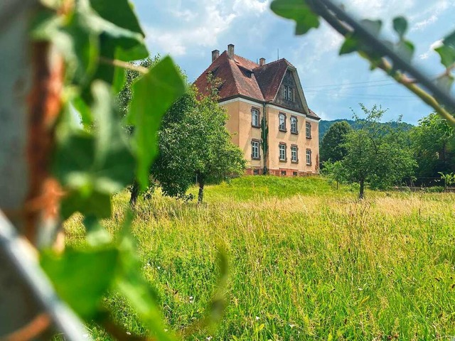 Das Pfarrhaus in Heiligenzell steht zum Verkauf.  | Foto: Alena Ehrlich