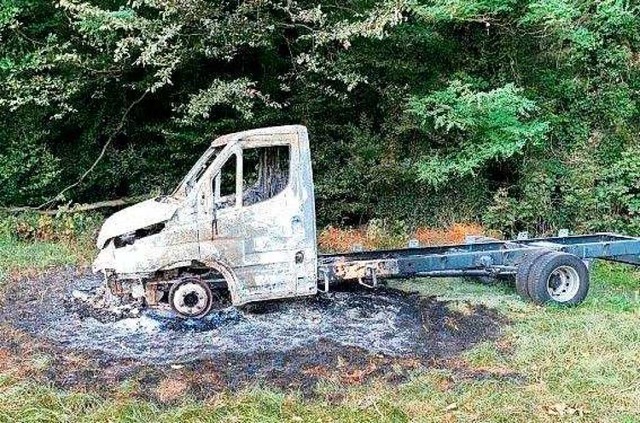 Der in Malterdingen gestohlene Lkw wur...nt auf einem Feld bei Sasbach gefunden  | Foto: Polizeiprsidium Freiburg