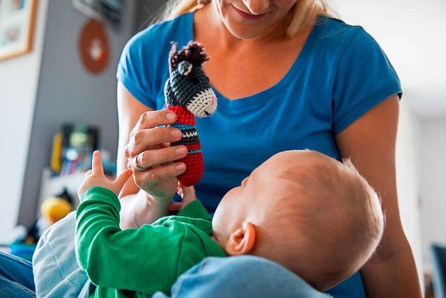 Frischgebackene Familien bekommen auf ...ndorf Besuch von einer Ehrenamtlichen.  | Foto: Christin Klose