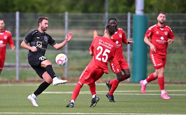 Wichtig fr den FC Wolfenweiler-Schall... ersten Pokalrunde durchgesetzt hatte.  | Foto: Achim Keller