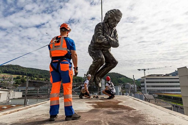 Die Einstein-Skulptur wird nach 16 Jah...Baden BBB an die Badenfahrt gezgelt.   | Foto: Sandra Ardizzone