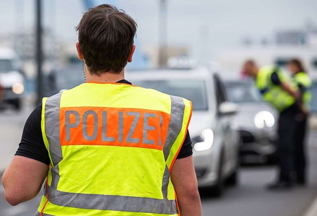 Die Bundespolizei nahm einen verurteil...der  Wiedereinreise fest (Symbolfoto).  | Foto: Hannes P Albert