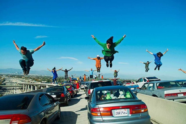 Ein Stau als Feier der Gegenwart &#821... Filmmusical &#8222;La La Land&#8220;.  | Foto: Atlas Photo Archive/Gilbert Film