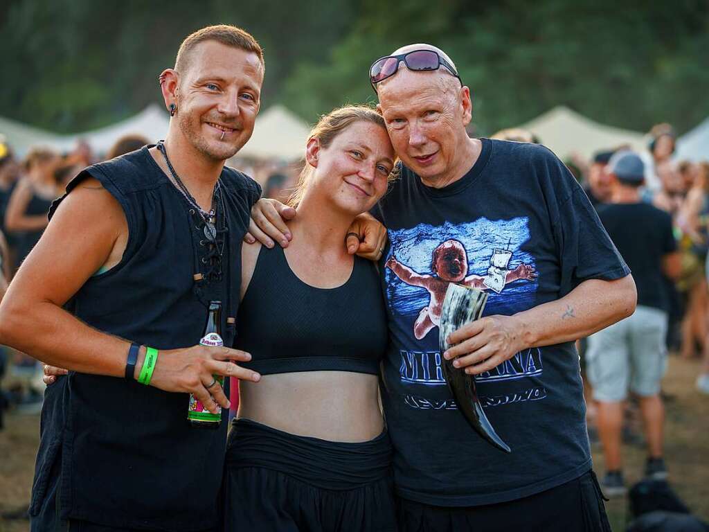 Ob mittelalterlich gewandet oder zivil: Die Besucher des Mittelalterlich Phantasie Spectaculum in Weil am Rhein hatten jede Menge Spa beim Festival.