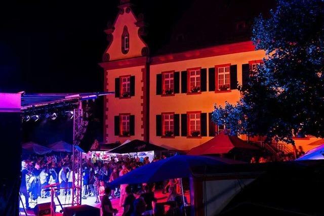 Fotos: Ebringen feiert am Schloss sein neues Wein-Musik-Fest