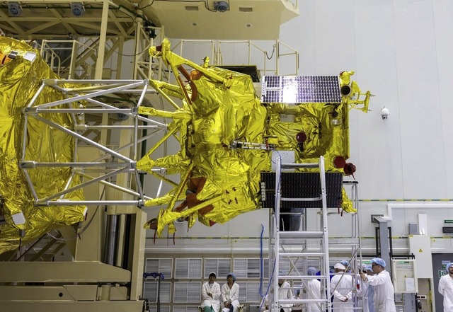 Diese russische Sonde htte auf dem Mond  aufsetzen sollen.  | Foto: HANDOUT (AFP)