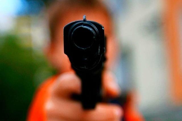 18-jähriger Neustädter muss für Drohung mit Softair-Pistole zahlen