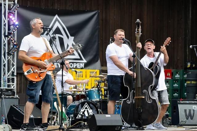 Es wird gerockt beim Open-Air 