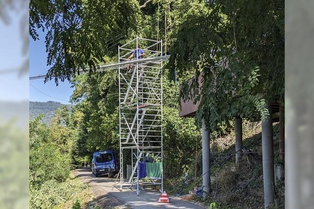 Sturm bringt Drahtseil zum Reien