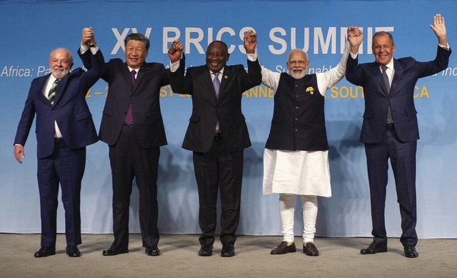 Vertreter der fnf bisherigen Brics-St...im Treffen der Allianz in Johannesburg  | Foto: ALET PRETORIUS (AFP)