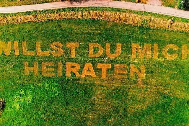 Mann aus Lenzkirch mht Heiratsantrag ins Gras