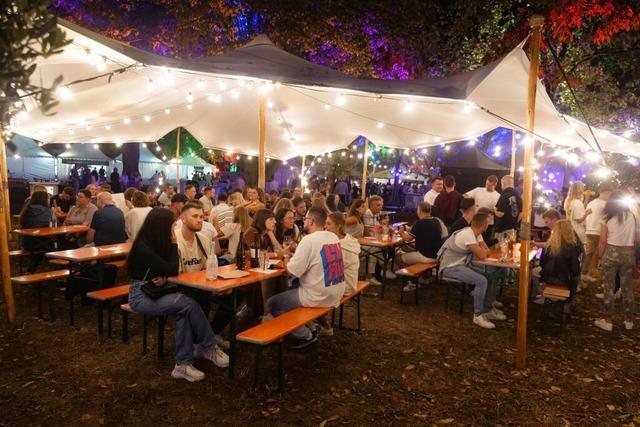 Fotos: Gute Stimmung und gute Tropfen beim Breisacher Weinfest