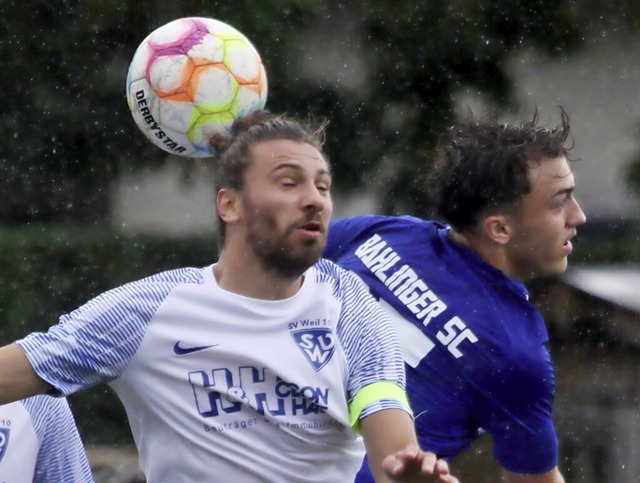 &#8222;Mentalitt gezeigt&#8220;: Josi...vic (BSC, rechts, gegen Hannes Kaiser)  | Foto: Matthias Konzok