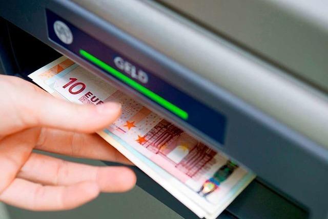 Banken erhöhen Gebühren auch in Südbaden: Was verärgerte Kunden tun können