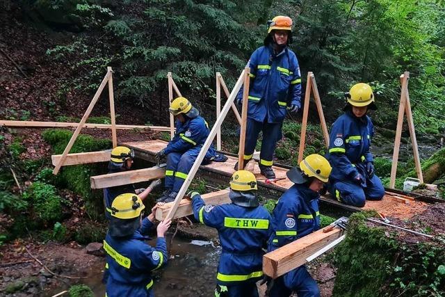 THW-Ortsgruppe Emmendingen im Einsatz fr Wanderweg