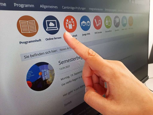 Auf ein digitales Kursangebot zugreife...nfelden erst seit der Corona-Pandemie.  | Foto: Erika Bader