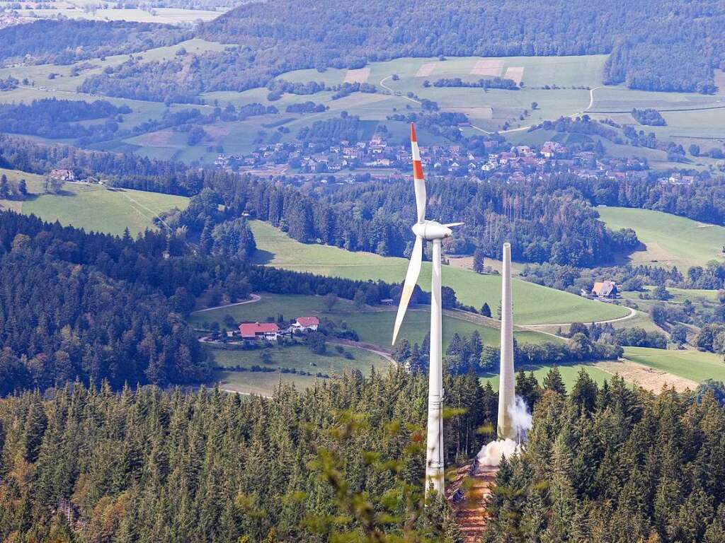 Gegen 14 Uhr wurde der Sprengsatz gezndet.