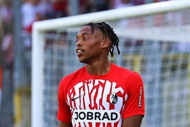 SC Freiburg II verliert beim Debt von Junior Adamu gegen RW Essen