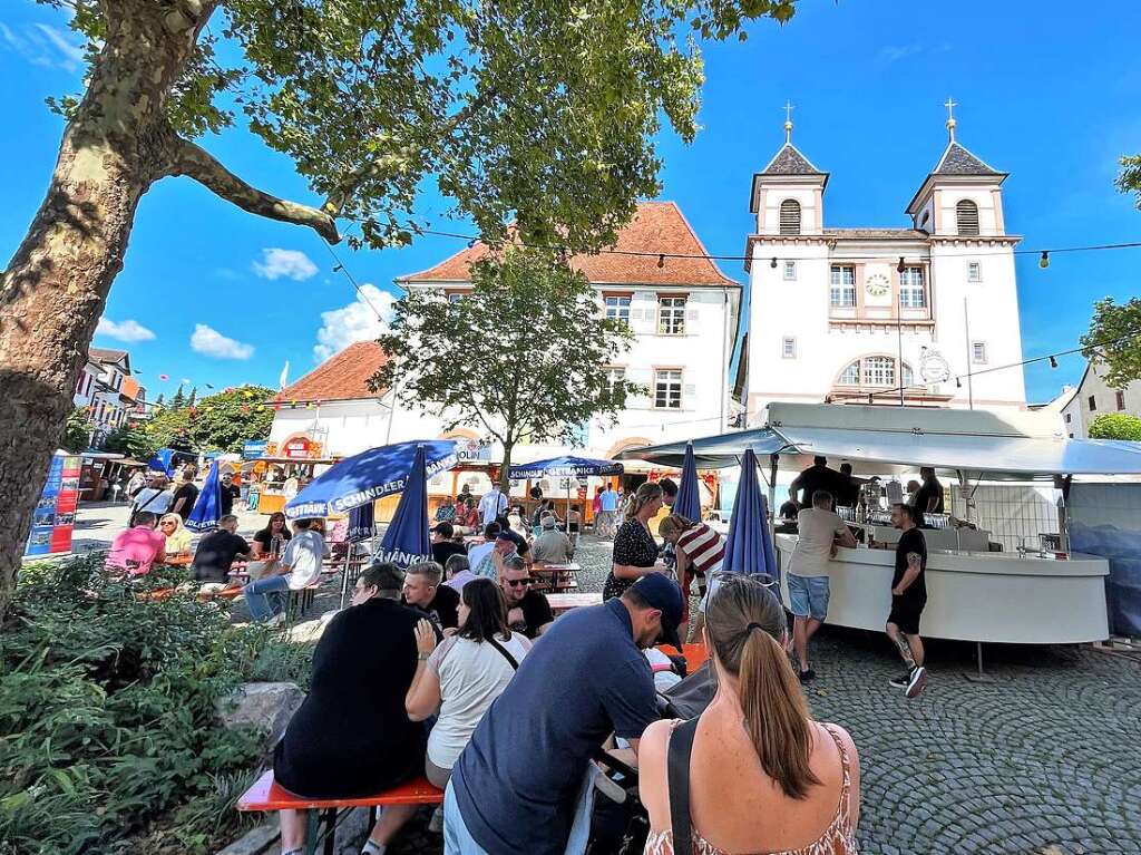 Am Samstag und Sonntag wird in Stetten das Strooefescht gefeiert. Bei strahlendem Sptsommerwetter ist der Andrang gro.