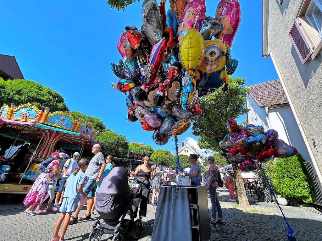 Am Samstag und Sonntag wird in Stetten das Strooefescht gefeiert. Bei strahlendem Sptsommerwetter ist der Andrang gro.