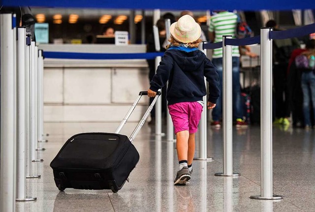 Auch Touristen mssen in der Trkei mehr bezahlen als noch vor einem Jahr.  | Foto: Andreas Arnold (dpa)