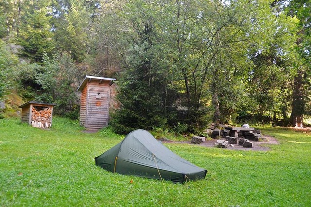 Auch bei wenig einladendem Wetter habe... Menzenschwand ihr Zelt aufgeschlagen.  | Foto: Christiane Sahli