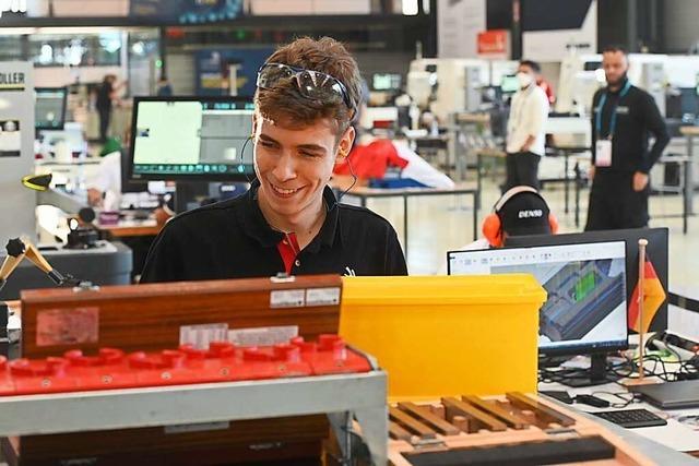 Ein 21-jähriger St. Blasier ist einer der Besten, wenn’s um CNC-Fräsen geht