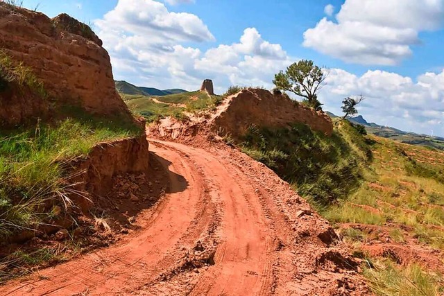 Der  zerstrte Abschnitt der weltberh...n der nordchinesischen Provinz Shanxi.  | Foto: - (dpa)