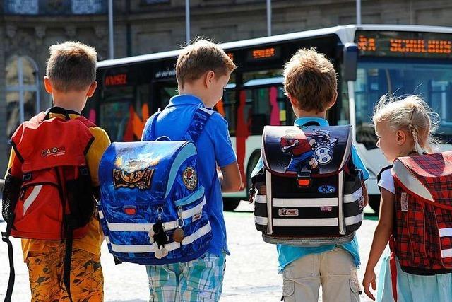 Der Busfahrermangel beeinflusst auch den Schulbusverkehr – und nun?