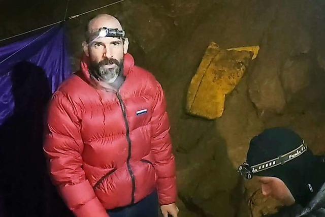In Not geratener Höhlenforscher 300 Meter näher an Oberfläche gebracht