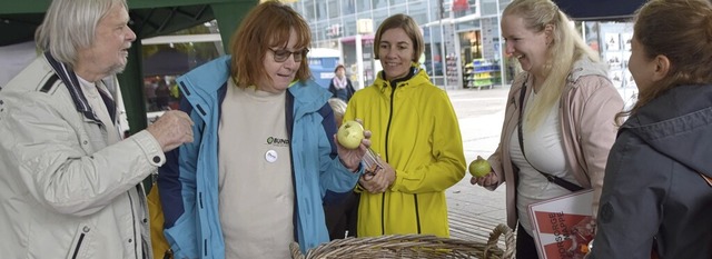 Heinrich Lohmann, Anette Lohmann (beid...rch bei den Nachhaltigkeitstagen 2022.  | Foto: Horatio Gollin