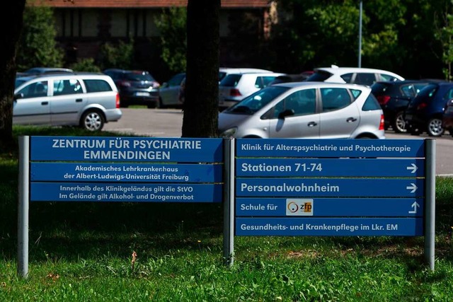 Weil ein Mann aus dem Zentrum fr Psyc...ie Polizei ihn mit einem Groaufgebot.  | Foto: Patrik Mller