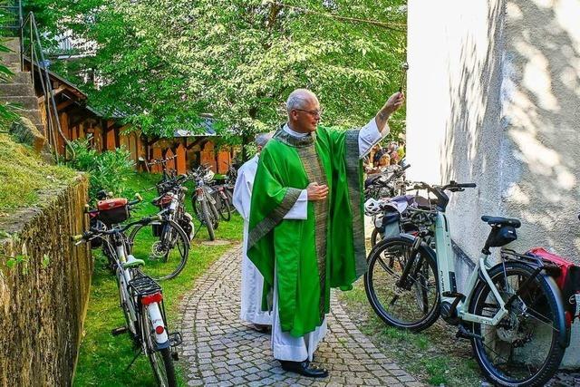 Bei der Wallfahrt ber den Schnberg ging es um das Rad als Symbol fr den Glauben