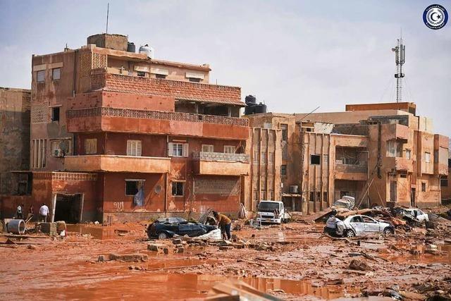 Katastrophale Lage in Libyen nach Unwettern – 10.000 Vermisste