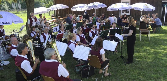 Der Musikverein Btzingen spielte beim evangelischen Gemeindefest.  | Foto: Horst David