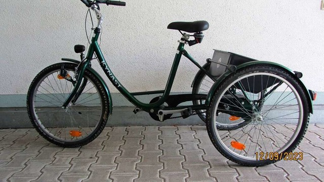 Der Besitzer dieses Dreirads wird gesucht.  | Foto: Polizei