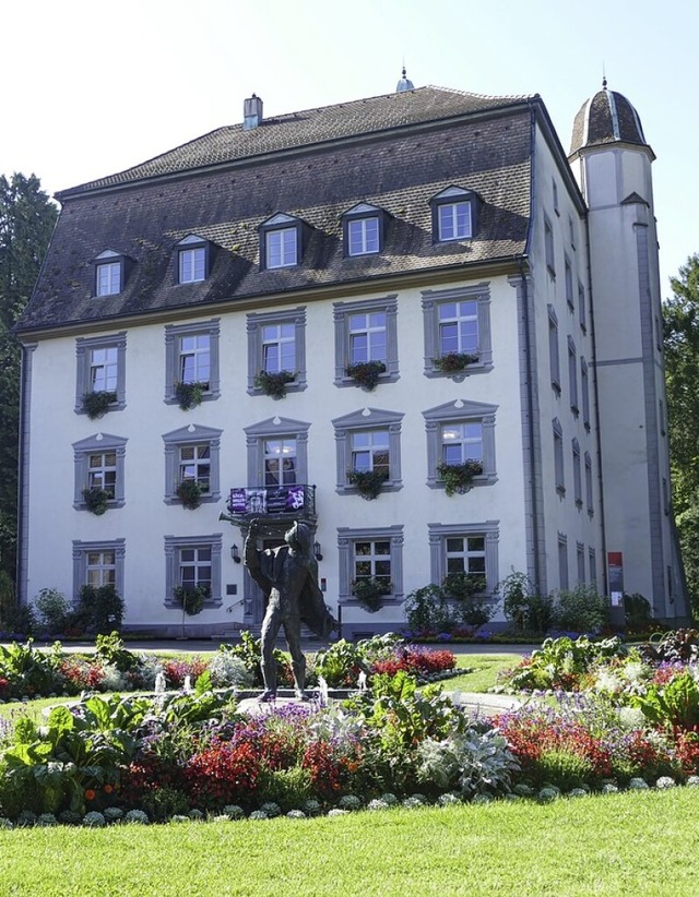 Um Schloss Schnau geht es in der nch...itzung des Bad Sckinger Gemeinderats.  | Foto: Martin Kpfer