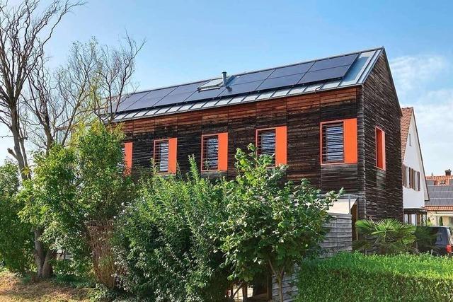 Schon in den 90er Jahren haben zwei Isteiner ein klimafreundliches Holzhaus gebaut