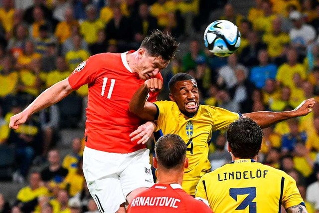 sterreichs Nationalspieler Michael Gr...el gegen Schweden den 1:0-Siegtreffer.  | Foto: JONATHAN NACKSTRAND (AFP)