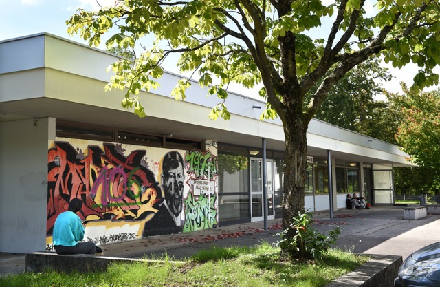 Ende dieser Woche ist die Turnhalle de...en, und damit etwa zur Hlfte, belegt.  | Foto: Rita Eggstein