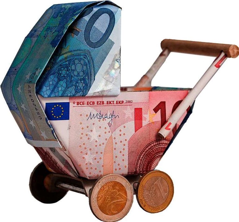 Bis mindestens zur Volljhrigkeit: In ...ern fr ihren Nachwuchs Kindergeld zu.  | Foto: Koedir (Stock.adobe.com)