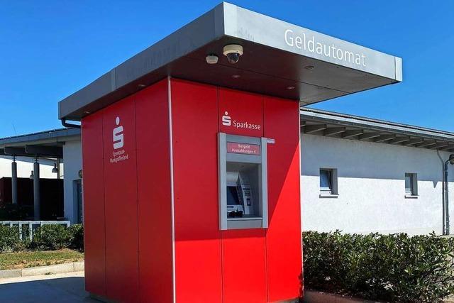 Sparkasse sichert Geldautomaten in Auggen gegen Sprengungen