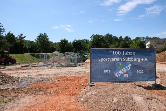 Auf dem ehemaligen Fuballplatz des SV...rte Kostenberechnung vor. (Archivfoto)  | Foto: Roland Wagner