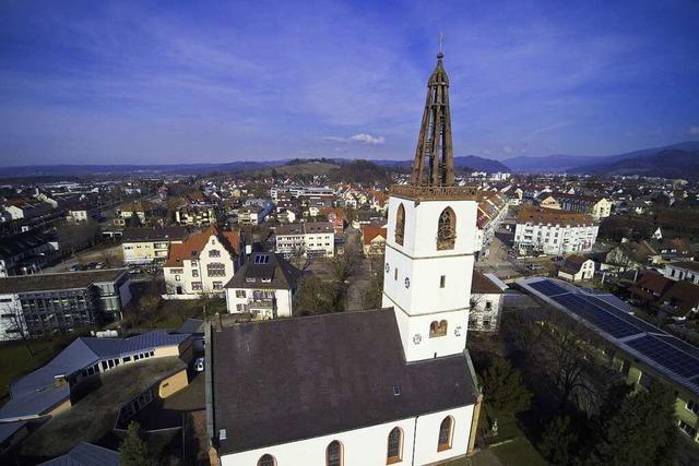 Nach Brandstiftung bleibt Evangelische Kirche in Denzlingen bis Ende Oktober geschlossen