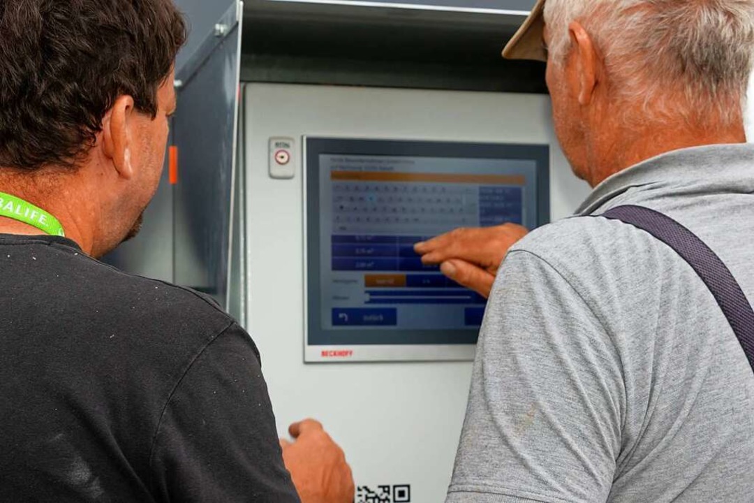 &#8222;Wie am Geldautomaten&#8220;: EC-Karte rein und Betonmenge wählen.  | Foto: Wilfried Dieckmann